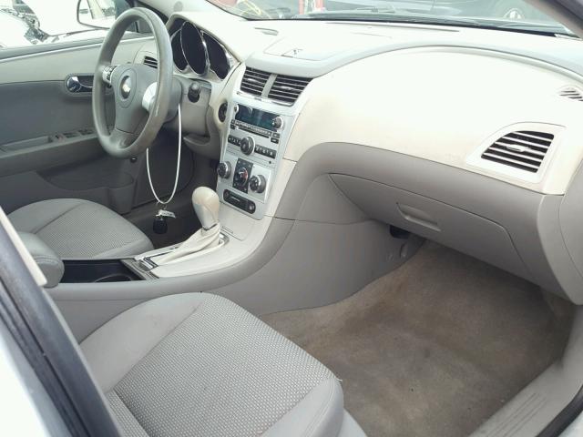 1G1ZB5EB7A4124603 - 2010 CHEVROLET MALIBU LS ვერცხლისფერი ფოტო 5