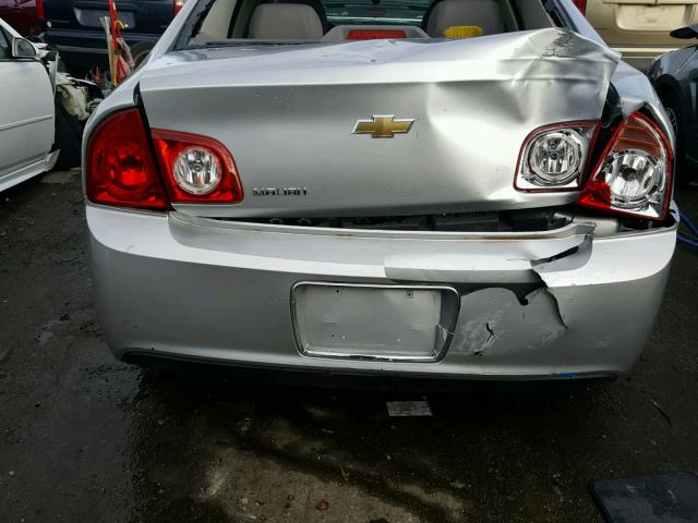 1G1ZB5EB7A4124603 - 2010 CHEVROLET MALIBU LS ვერცხლისფერი ფოტო 9