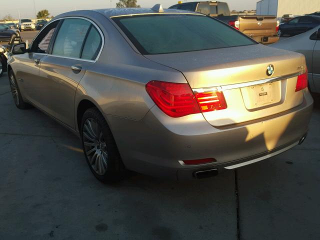 WBAKC8C57CC437144 - 2012 BMW 750I BEIGE photo 3