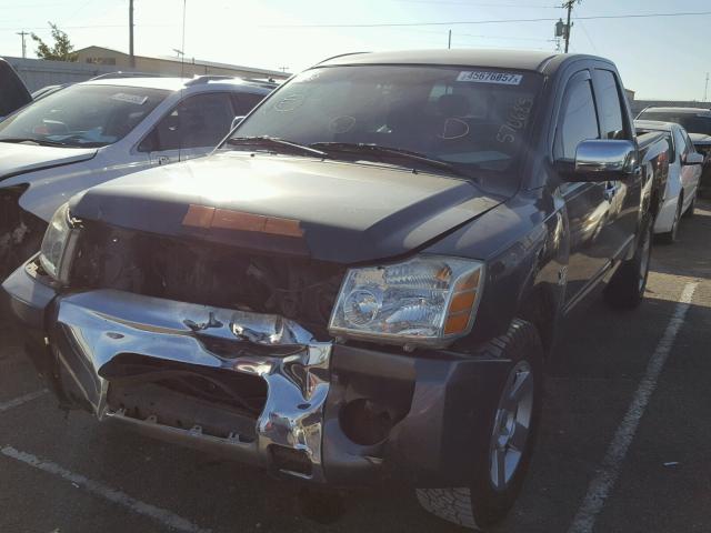 1N6AA07B34N570685 - 2004 NISSAN TITAN XE CHARCOAL photo 2