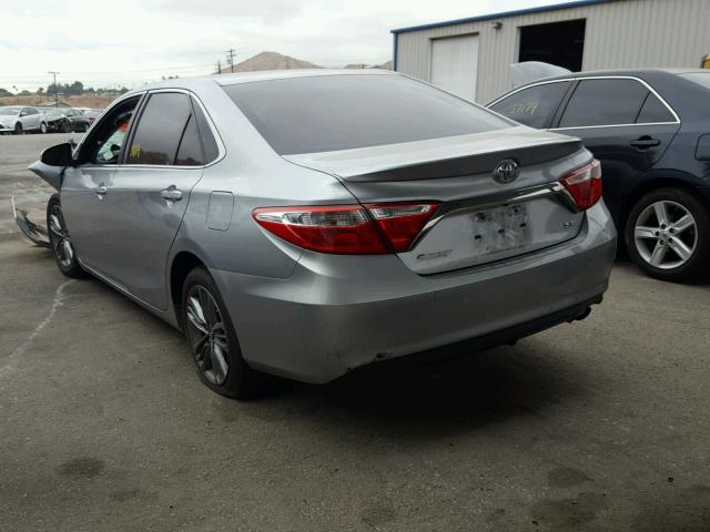 4T1BF1FK5FU028248 - 2015 TOYOTA CAMRY LE SILVER photo 3