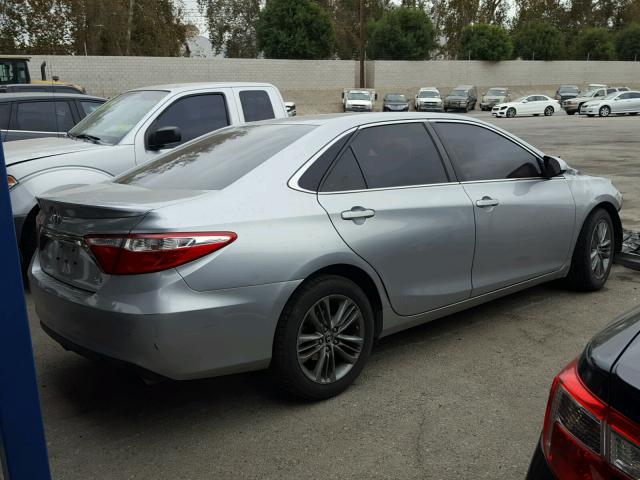 4T1BF1FK5FU028248 - 2015 TOYOTA CAMRY LE SILVER photo 4