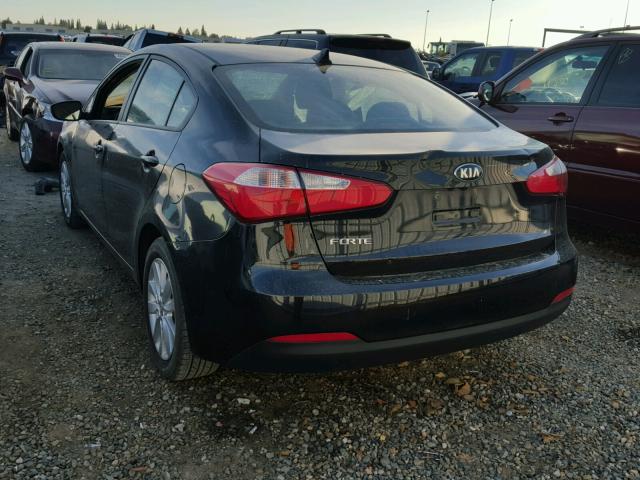 KNAFX4A64G5455718 - 2016 KIA FORTE LX BLACK photo 3