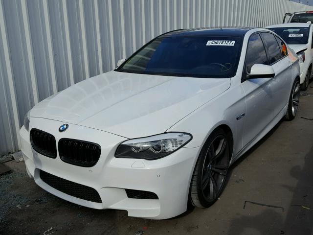 WBAFR7C54BC603919 - 2011 BMW 535 I WHITE photo 2