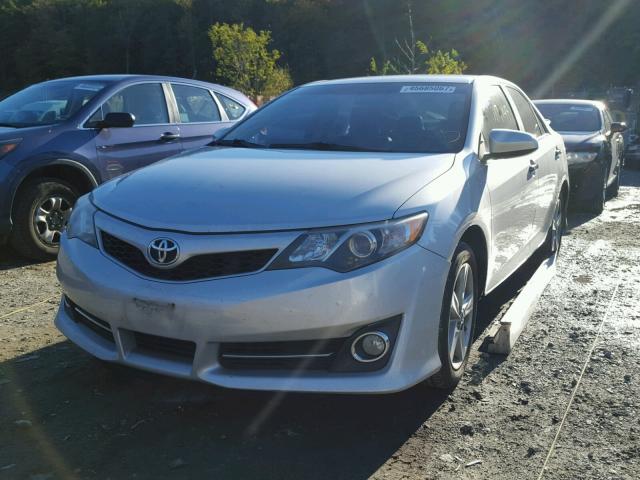 4T1BF1FK0CU062478 - 2012 TOYOTA CAMRY BASE SILVER photo 2