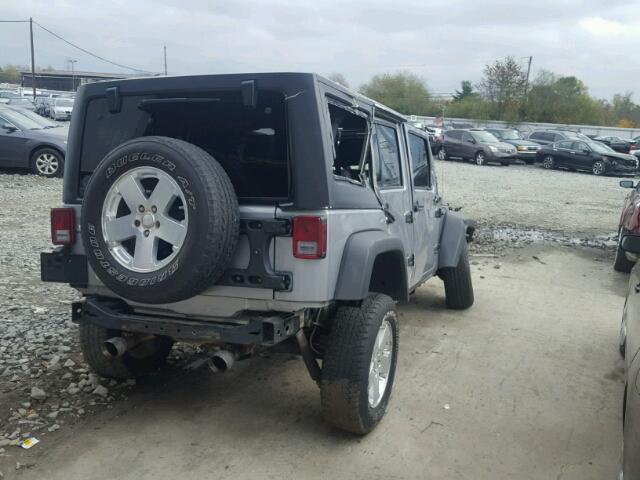 1C4BJWDGXDL697634 - 2013 JEEP WRANGLER U SILVER photo 4