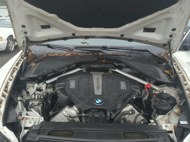 5UXFG8C54CL590555 - 2012 BMW X6 XDRIVE5 თეთრი ფოტო 7