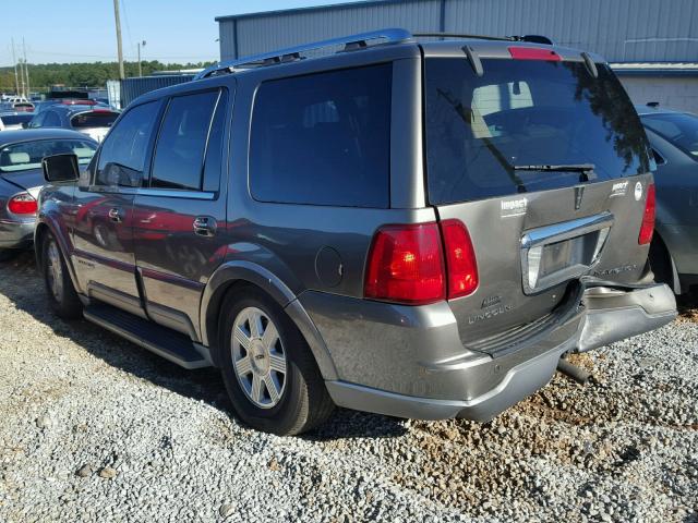 5LMFU27R94LJ14378 - 2004 LINCOLN NAVIGATOR 灰色 照片 3