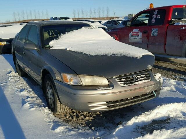 4T1BF22K2VU004936 - 1997 TOYOTA CAMRY CE GRAY photo 1