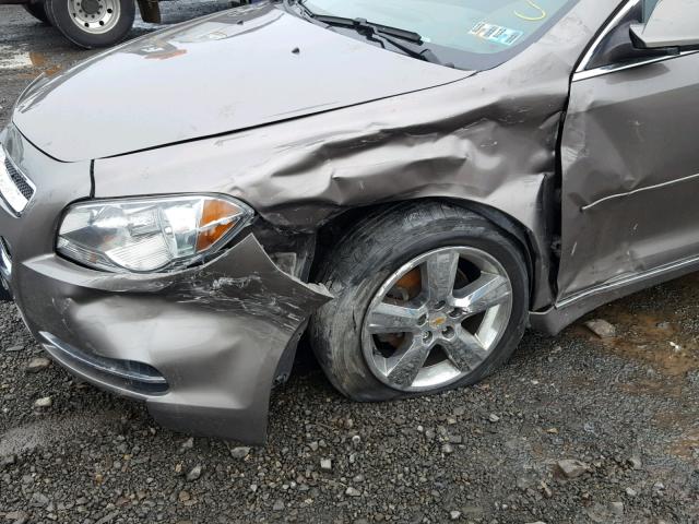 1G1ZC5E1XBF350953 - 2011 CHEVROLET MALIBU 1LT 灰色 照片 9
