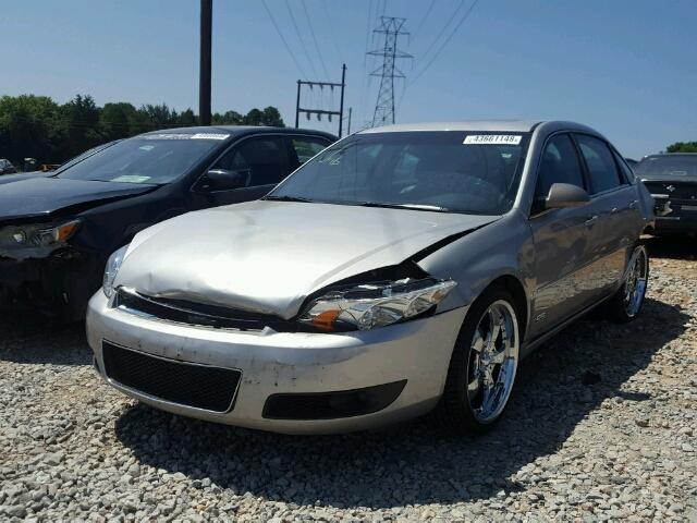 2G1WD58C689154006 - 2008 CHEVROLET IMPALA SUP 银色 照片 2