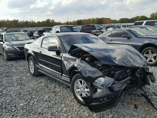 1ZVHT80N085200666 - 2008 FORD MUSTANG BLACK photo 1