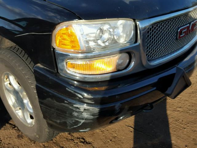 1GKEK63U74J208060 - 2004 GMC YUKON DENA BLACK photo 9