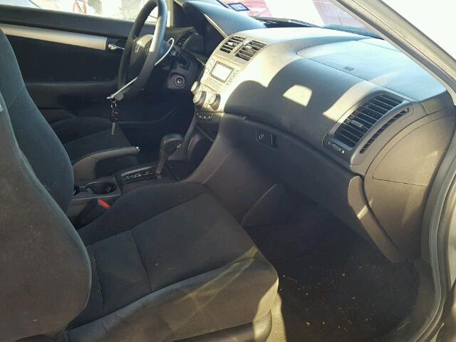 1HGCM72327A007930 - 2007 HONDA ACCORD LX SILVER photo 5