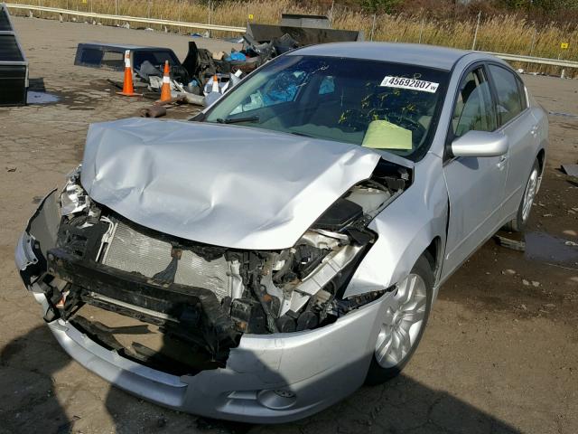 1N4AL2AP8BN504942 - 2011 NISSAN ALTIMA BAS SILVER photo 2