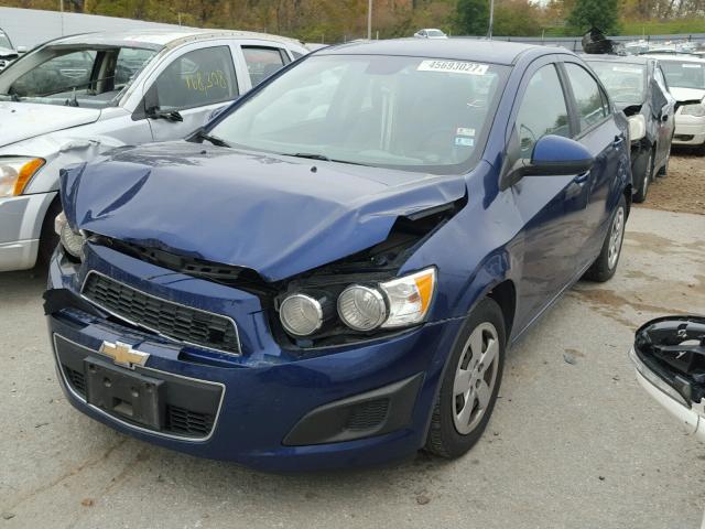 1G1JA5SH0D4105307 - 2013 CHEVROLET SONIC LS BLUE photo 2