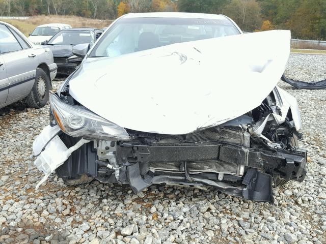 4T1BF1FK9GU523022 - 2016 TOYOTA CAMRY LE SILVER photo 9