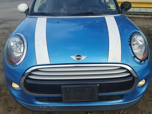 WMWXM5C5XF3A04670 - 2015 MINI COOPER BLUE photo 7