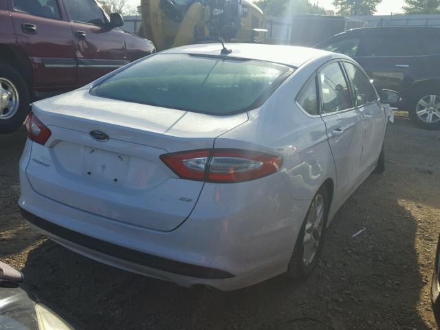 3FA6P0H71ER254272 - 2014 FORD FUSION SE WHITE photo 4