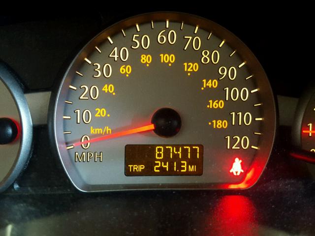 1G8AL54F84Z105629 - 2004 SATURN ION LEVEL BLACK photo 8