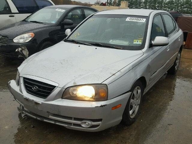 KMHDN46D84U909571 - 2004 HYUNDAI ELANTRA GL SILVER photo 2