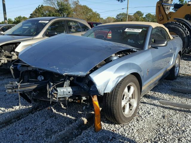 1ZVHT84NX75314019 - 2007 FORD MUSTANG BLUE photo 2