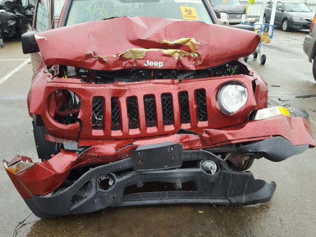 1C4NJRFB0GD586461 - 2016 JEEP PATRIOT LA RED photo 9