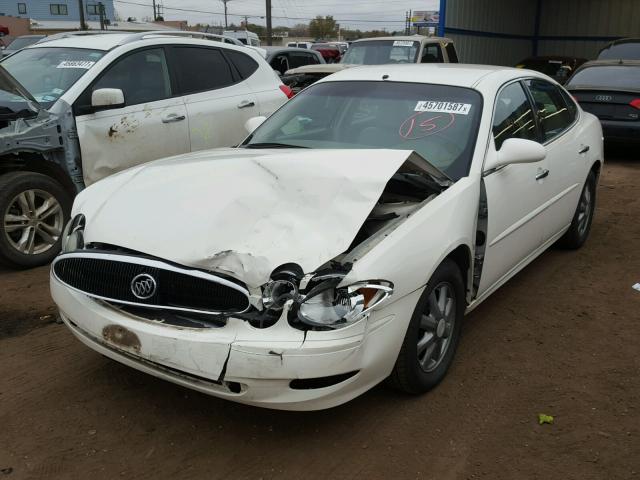 2G4WD582671105850 - 2007 BUICK LACROSSE WHITE photo 2