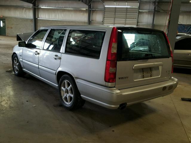 YV1LW5647W3352111 - 1998 VOLVO V70 GLT/AW SILVER photo 3