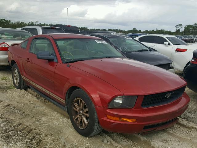 1ZVHT80N185128148 - 2008 FORD MUSTANG RED photo 1