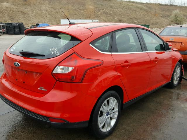 1FAHP3M28CL404670 - 2012 FORD FOCUS SEL RED photo 4