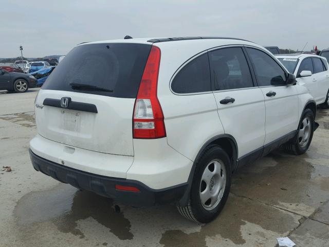 JHLRE48328C076640 - 2008 HONDA CR-V LX WHITE photo 4