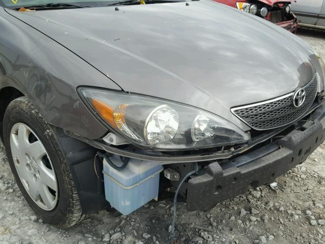 4T1BE32K13U760540 - 2003 TOYOTA CAMRY GRAY photo 9