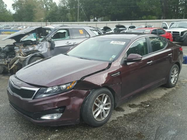 5XXGM4A73CG076658 - 2012 KIA OPTIMA LX BURGUNDY photo 2