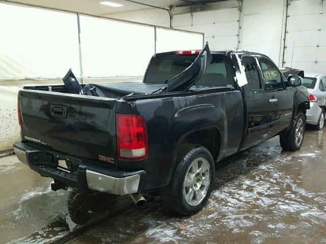 1GTEK39009Z159257 - 2009 GMC SIERRA BLACK photo 4