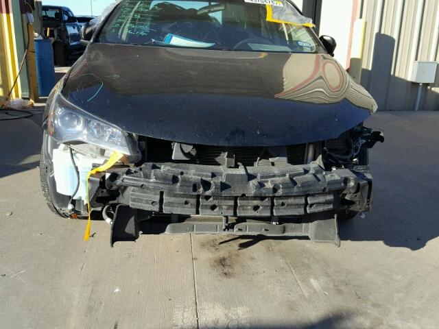 4T1BF1FK8FU042144 - 2015 TOYOTA CAMRY LE 黑色 照片 9