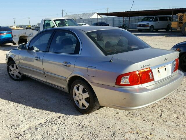 KNAGD126555380454 - 2005 KIA OPTIMA SILVER photo 3