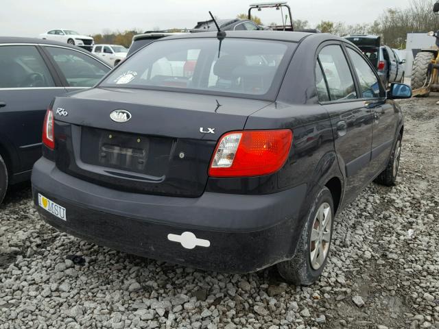 KNADE123886332547 - 2008 KIA RIO BASE BLACK photo 4