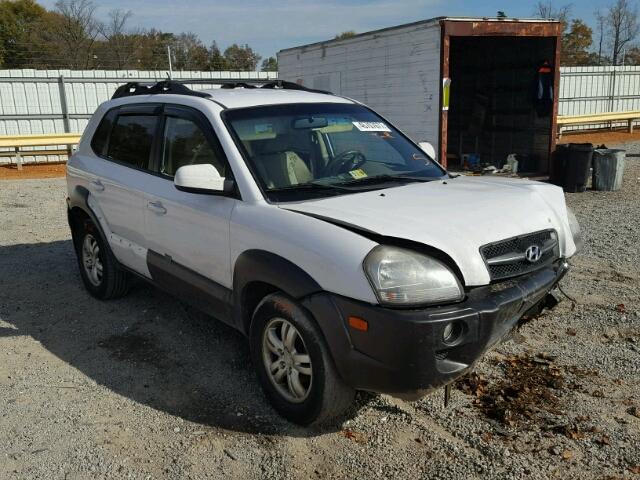 KM8JN72D88U866236 - 2008 HYUNDAI TUCSON WHITE photo 1