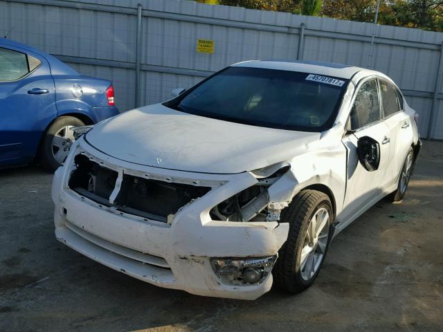 1N4AL3APXDC198735 - 2013 NISSAN ALTIMA 2.5 WHITE photo 2