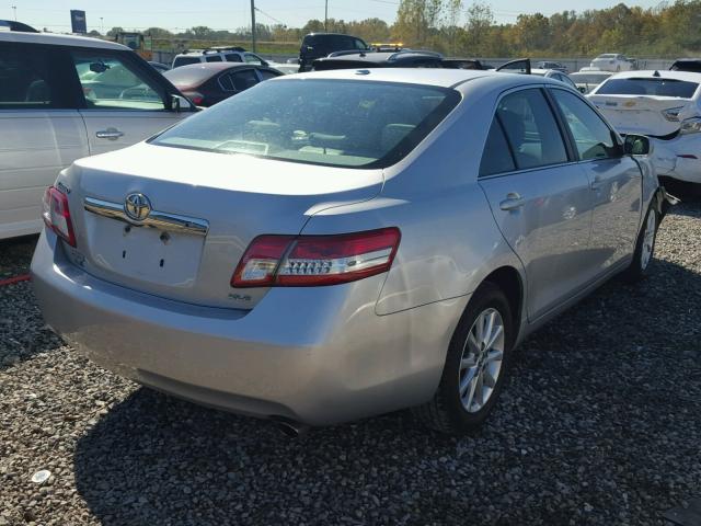 4T1BF3EK9BU207254 - 2011 TOYOTA CAMRY BASE SILVER photo 4