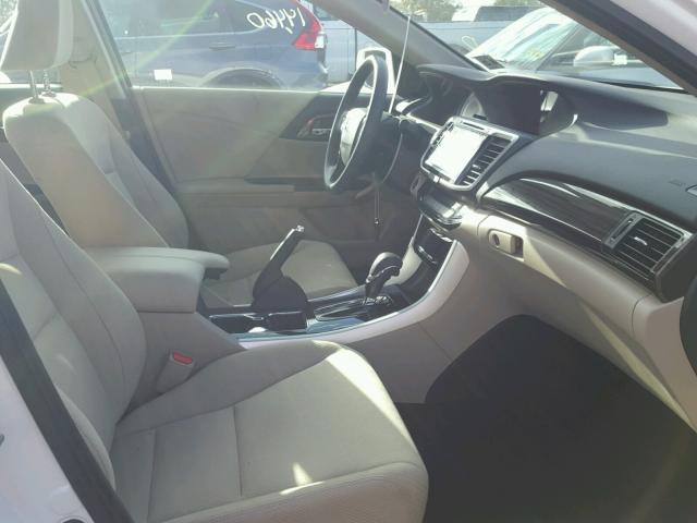 1HGCR2F74GA240435 - 2016 HONDA ACCORD EX 白色 照片 5