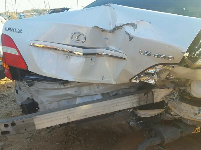 JTHBN30F420082610 - 2002 LEXUS LS 430 WHITE photo 9