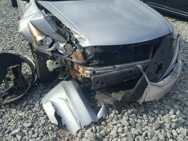 1HGCP2F69CA069902 - 2012 HONDA ACCORD SE SILVER photo 9