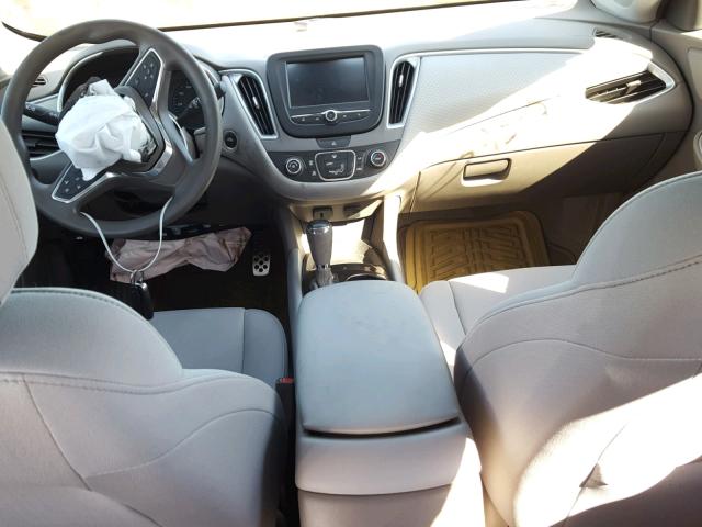 1G1ZB5ST5GF171395 - 2016 CHEVROLET MALIBU LS ვერცხლისფერი ფოტო 9