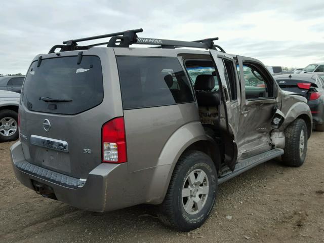 5N1AR18W06C635618 - 2006 NISSAN PATHFINDER TAN photo 4