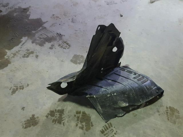 2V8HW34199R595203 - 2009 VOLKSWAGEN ROUTAN SE SILVER photo 9