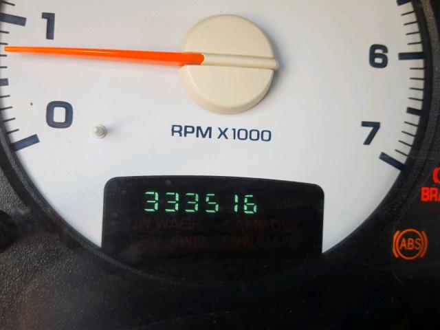 3D7KA28D64G256384 - 2004 DODGE RAM 2500 S WHITE photo 8