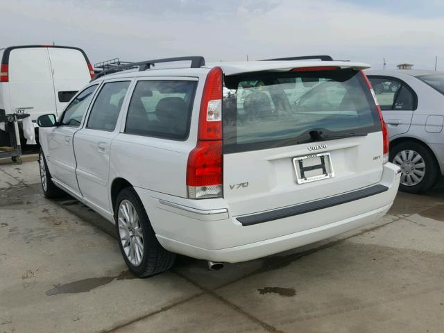 YV1SW592572664084 - 2007 VOLVO V70 2.5T WHITE photo 3