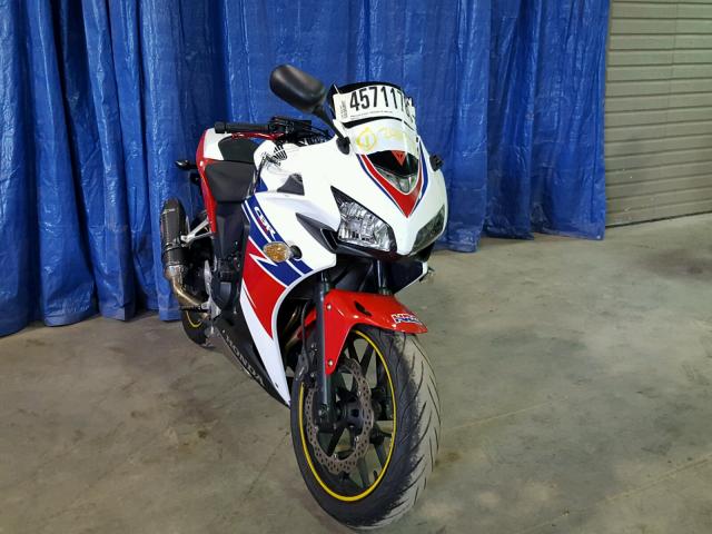 MLHPC4462E5102287 - 2014 HONDA CBR500 R WHITE photo 1